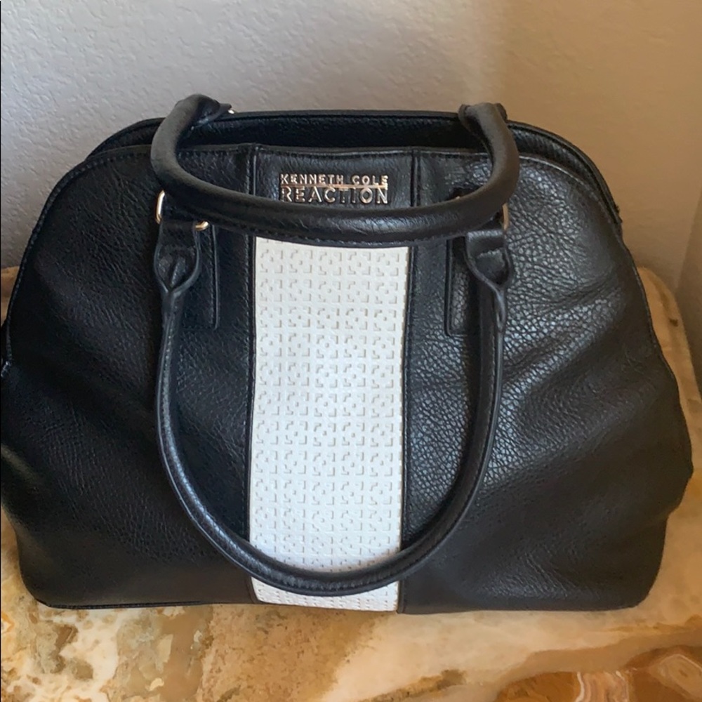 Kenneth Cole Reaction handbag/ purse - Picture 2 of 16